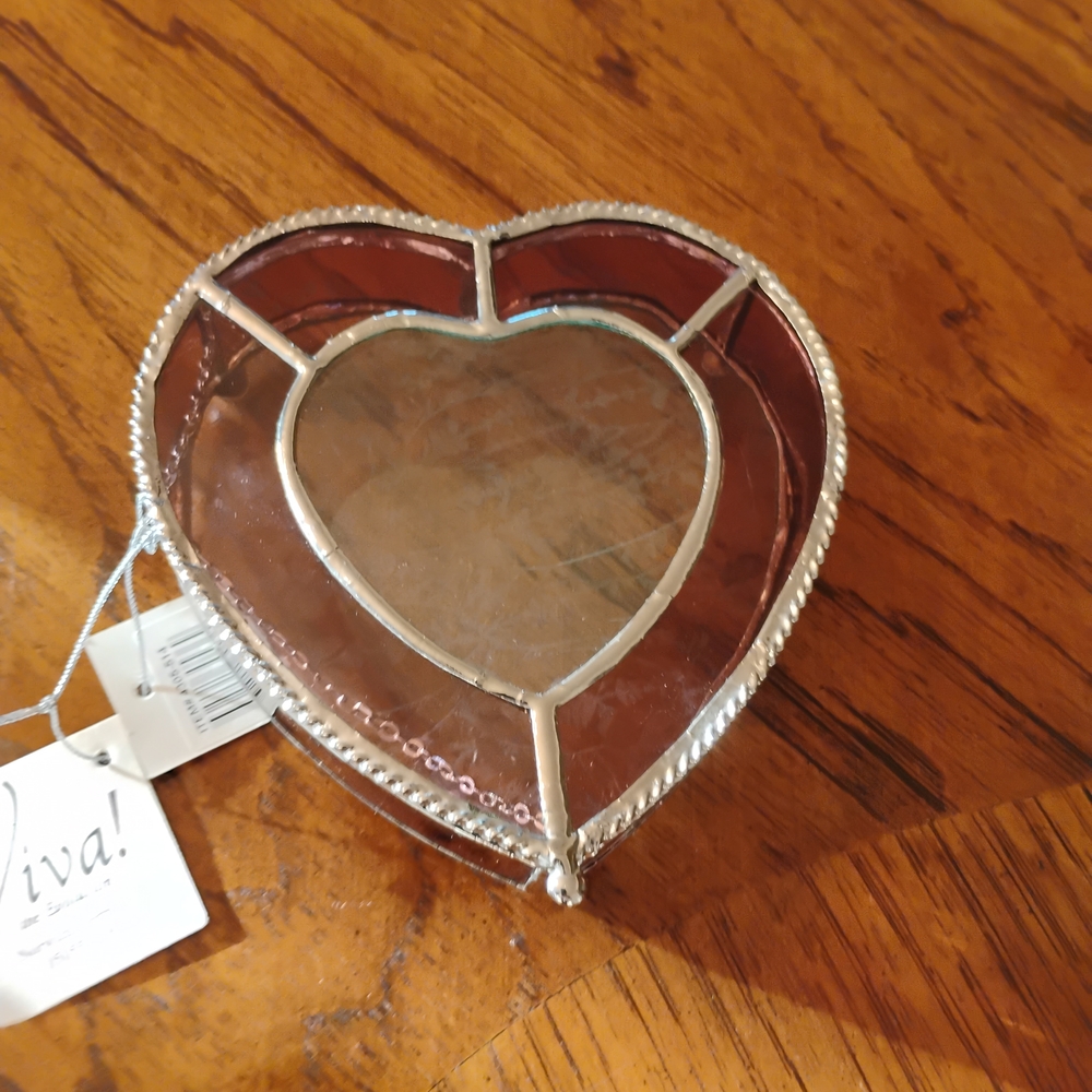 Viva Glass Heart Jewelry Box